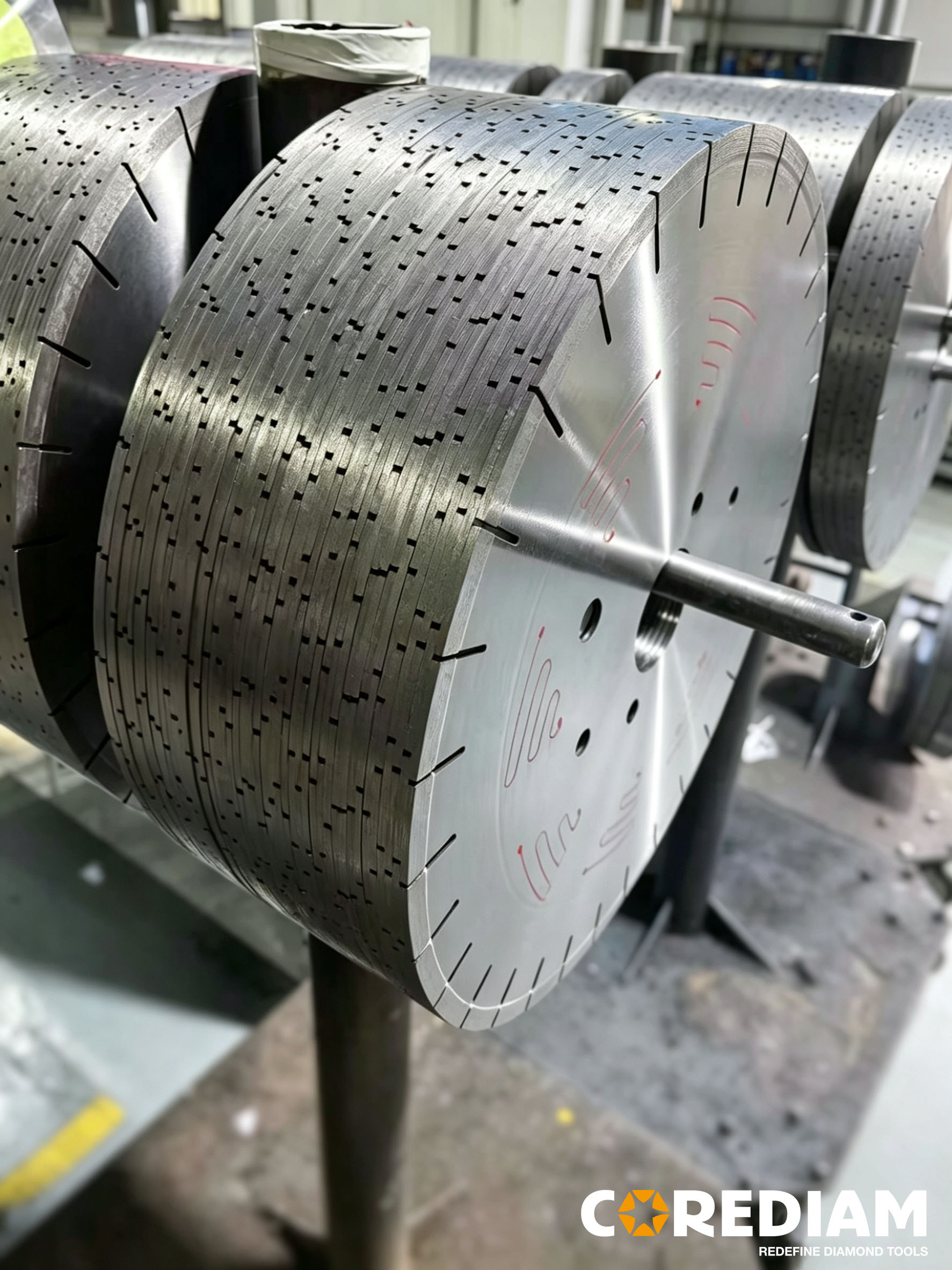 250mm to 600mm Dekton Cutting Blade Narrow U slot with rubber grooves