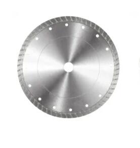 Руть кирпич с круговой пилой