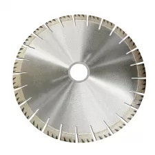 Array segment granite diamond blade with silent steel core