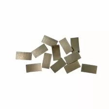 Array pattern Diamond Segment for core bits