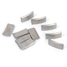 Segmento de techo para brocas de núcleo de diamante